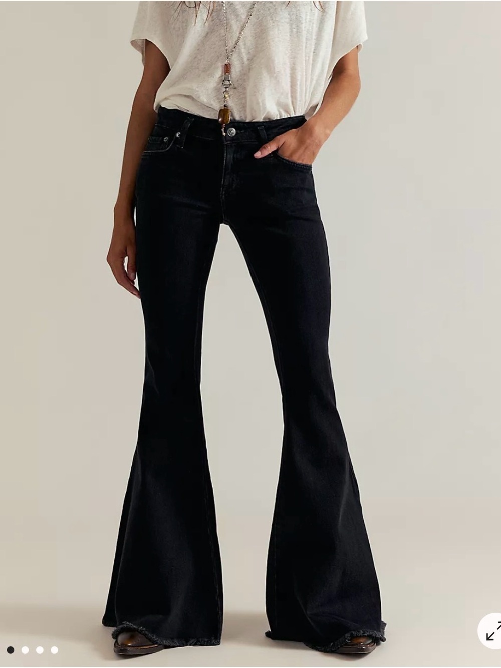 WE THE FREE Black Emre Flared Jeans size 30 NWT